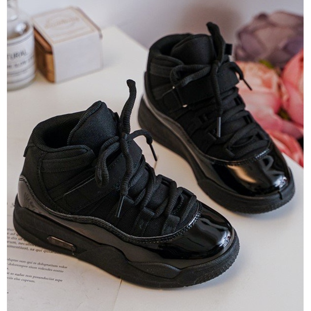 Dječje sportske cipele na vezanje crne Darina crna 2