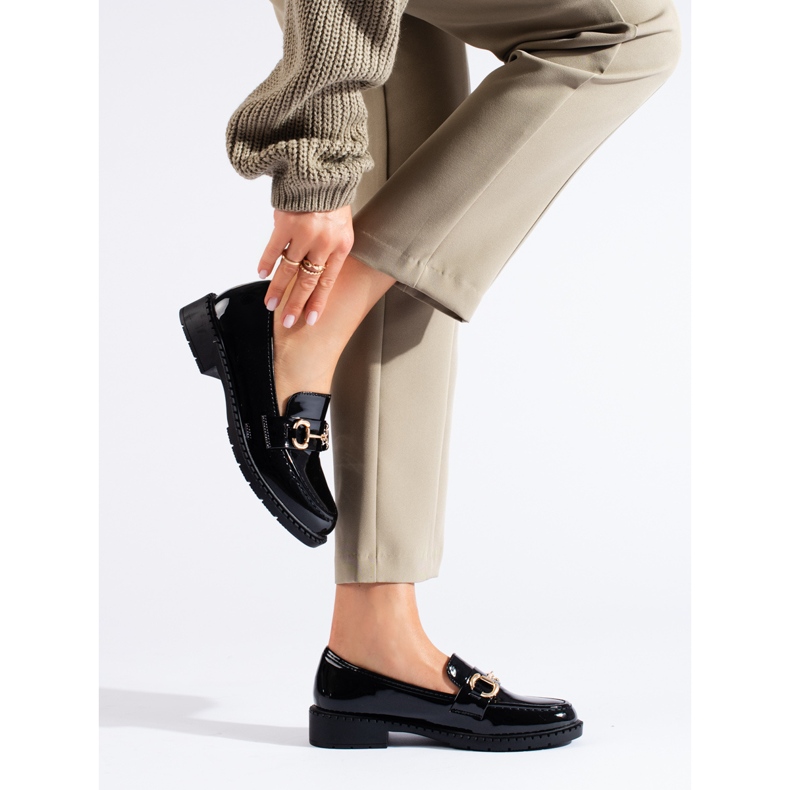 Lakirane crne elegantne natikače Shelovet crna 1