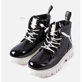 Crne lakirane gležnjače Big Star MM374147 crna 1