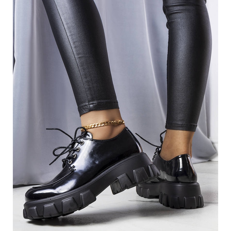 Crne lakirane cipele iz Lynn crna 1