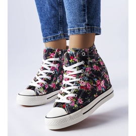 BM Crne tenisice s cvjetnim uzorkom iz Fouqueta crna 1