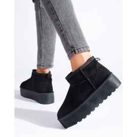 Crne kratke čizme za snijeg na platformi Shelovet crno 1