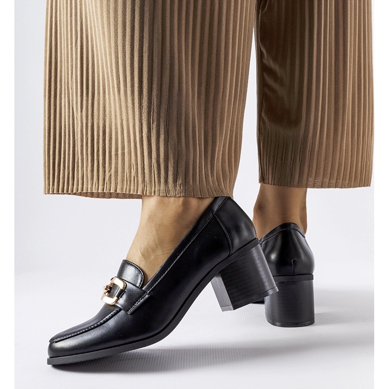 Crne klasične Artus mokasine s kopčom crno 1