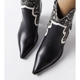 Crne gležnjače na Ezinet objavi crna 1