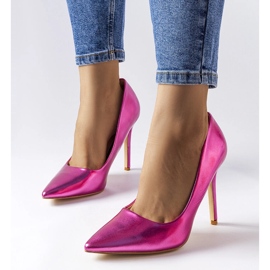 Tamno ružičaste metalik štikle iz Delisa ružičasta 1