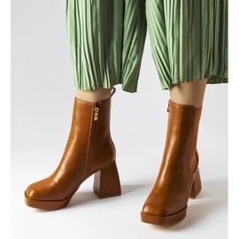 Watson smeđe čizme s velikom petom smeđa 1