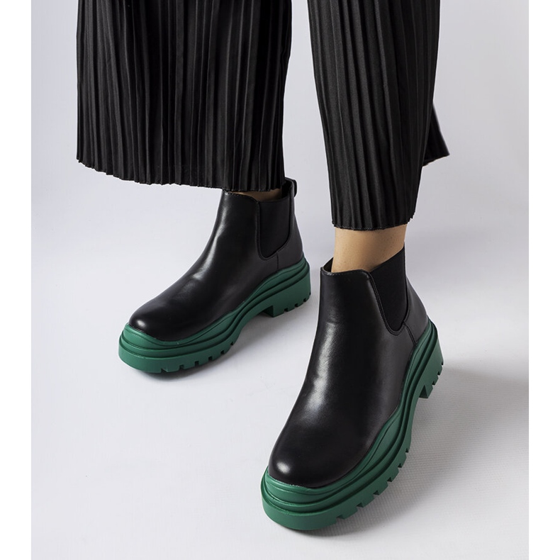 Crne gležnjače na šarenoj Marinone platformi crna 1