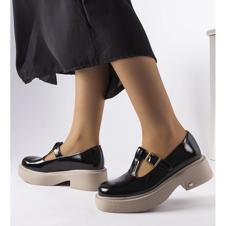 Inna Karino crne lakirane cipele crna 1