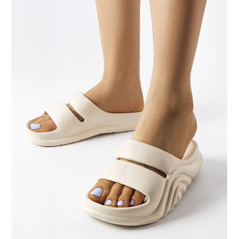 Bež gumeni tobogani iz Geneve 1