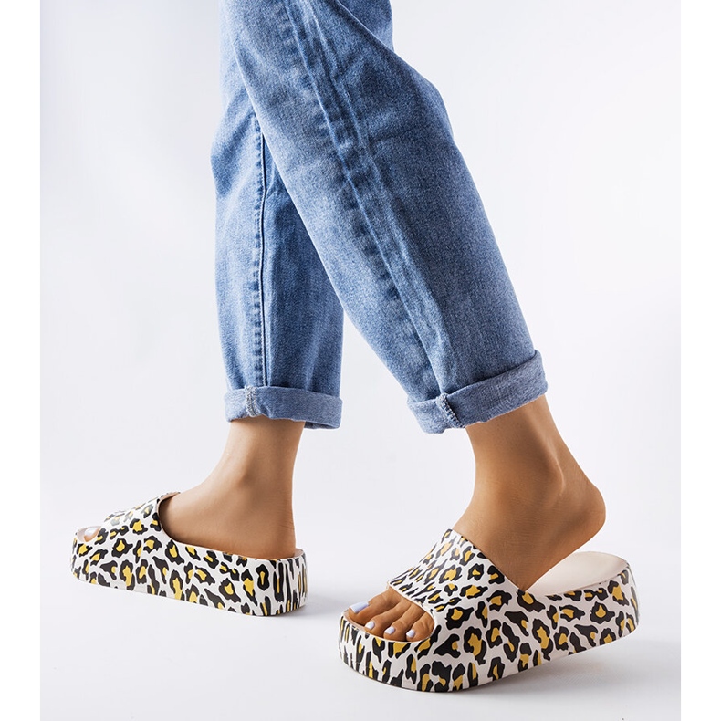 Bijele leopard platform papuče iz Galene bijela 1