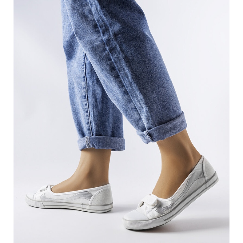 Inna Bijele tekstilne tenisice iz Winifred 8826 White crvena 1