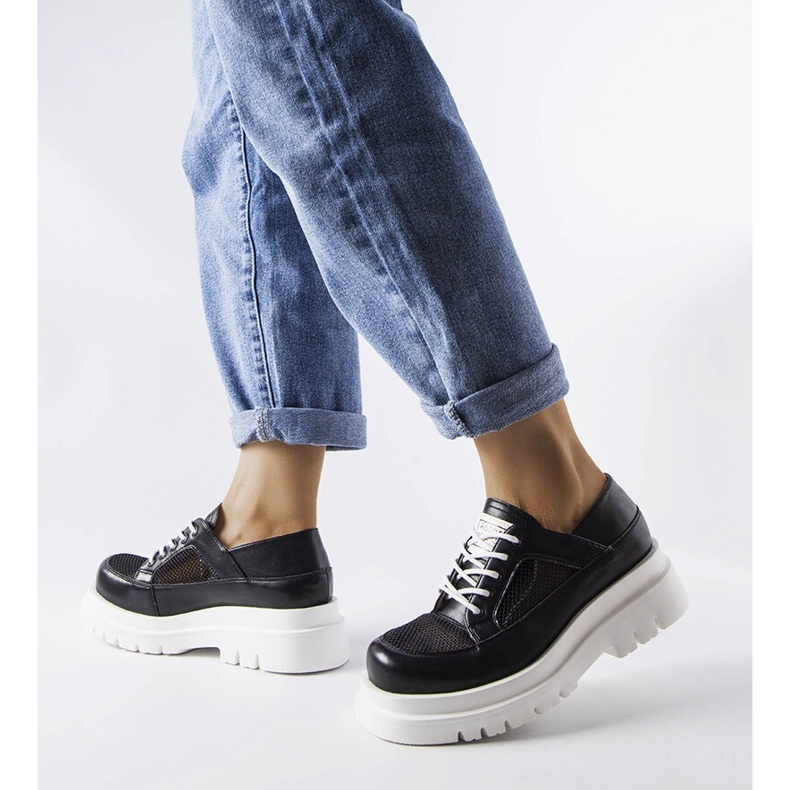 Inna Crne ažurne masivne cipele Tasmin crna 1