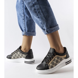 Inna Crne tenisice sa zlatnim umetkom iz Agostine crna 2