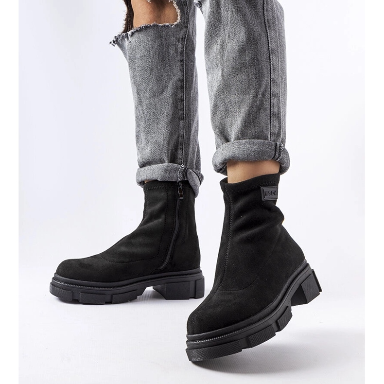 Crne izolirane čizme od brušene kože Inge crna 1