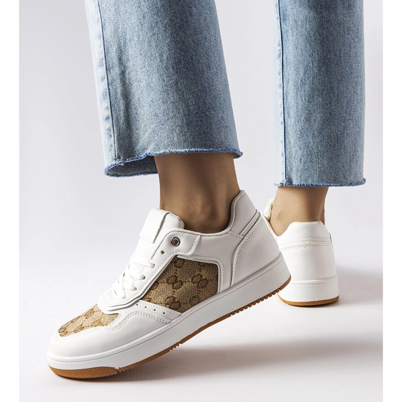 Inna Bijele tenisice ukrašene monogramom Isidor bijela 1