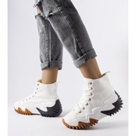 Bijele sportske tenisice s debelim potplatom marke Toro bijela 2