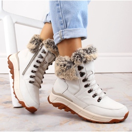 Kožne vodootporne ženske gležnjače izolirane vunom, bijele Rieker W0063-80 bijela 1