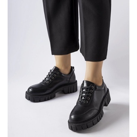 Crne masivne klasične Severino cipele crna 1