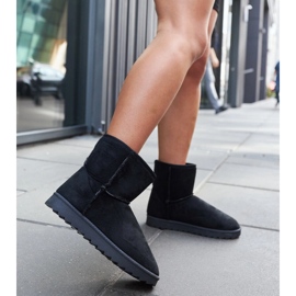 Crne izolirane Custonaci čizme za snijeg crna 2