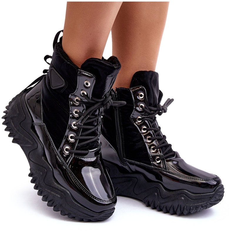 Izolirane gležnjače na masivnoj platformi, crne crna 3