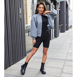 Crne čizme ukrašene Nicla šavovima crno 1