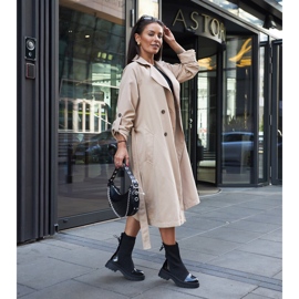 Inna Crne lakirane gležnjače iz Albertine crna 1