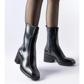 Crne Wellington čizme s patentnim zatvaračem i blokom Maggiore crno 1