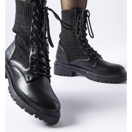 Crne gležnjače s čarapama s Emanuele kamenčićima crna 1