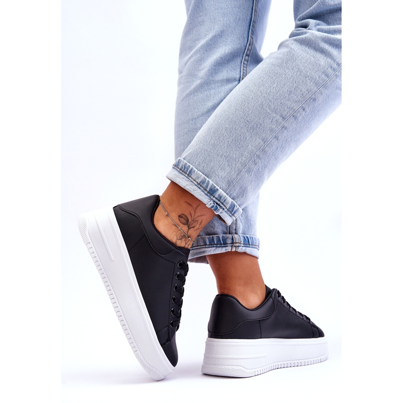 Ženske klasične sportske cipele crno-bijele 2