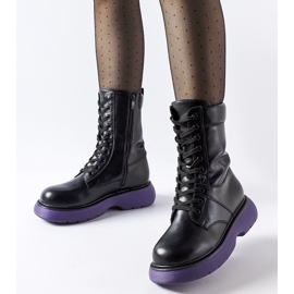 Crne izolirane cipele s ljubičastim potplatom Beata crna 1