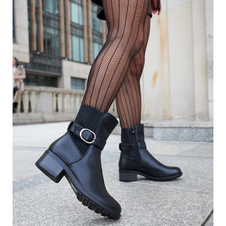 Crne gležnjače s ukrasnom Archuleta kopčom crno 2