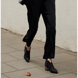 Marco Shoes Vitke čizme s gumom u gornjem dijelu i metalnom petom crno 1