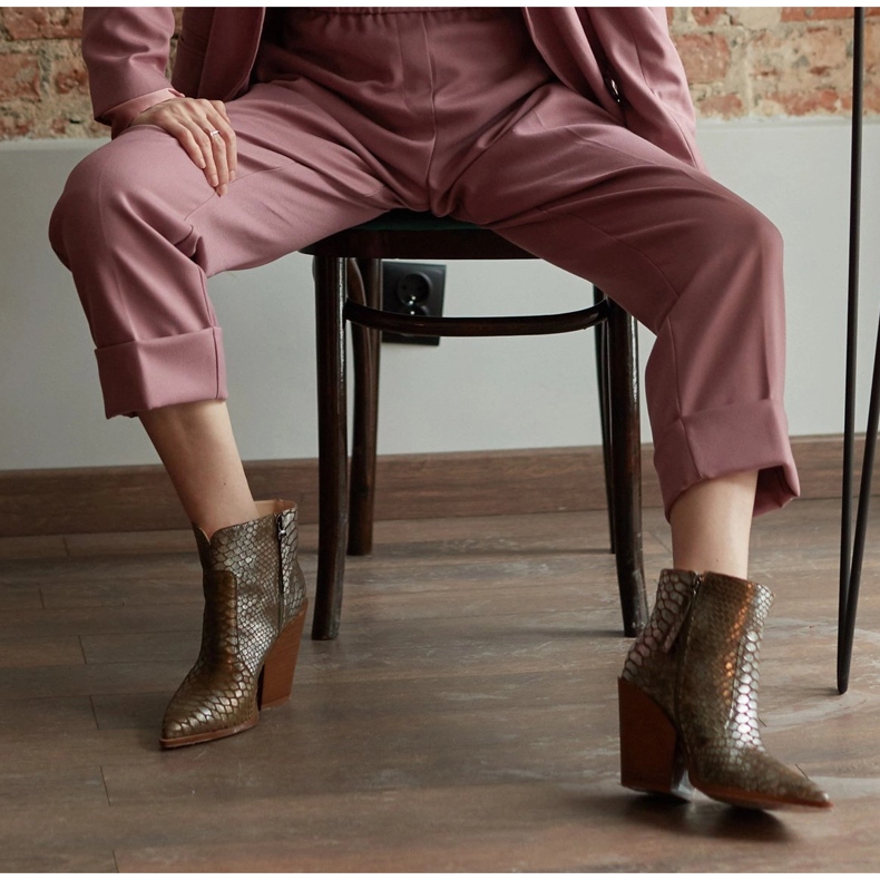 Marco Shoes Ženske kaubojske čizme od prirodne kože srebro 1