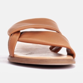 Marco Shoes Kožne japanke na ravnom dnu smeđa 1