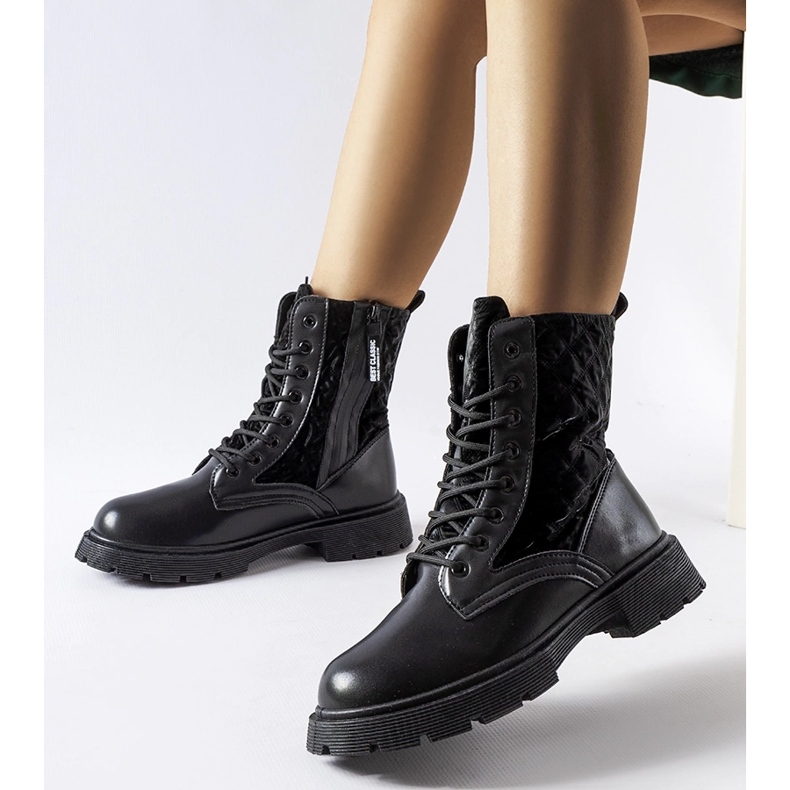 Crne čizme ukrašene Jalbert prošivanjem crna 1