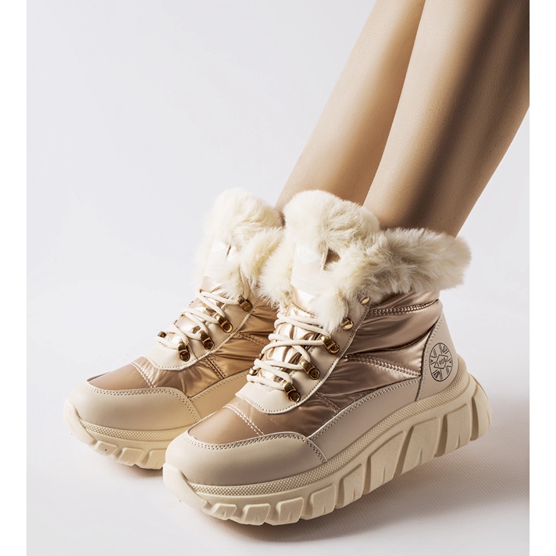 Zlatne čizme za snijeg Lee Cooper LCJ-23-44-1953L zlatni 1