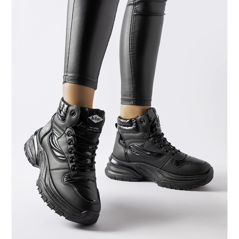 Crne čizme Lee Cooper LCJ-23-44-1973L crna 1