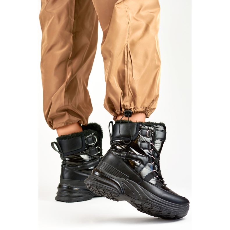 Ženske crne sportske čizme za snijeg na vezanje crna 1