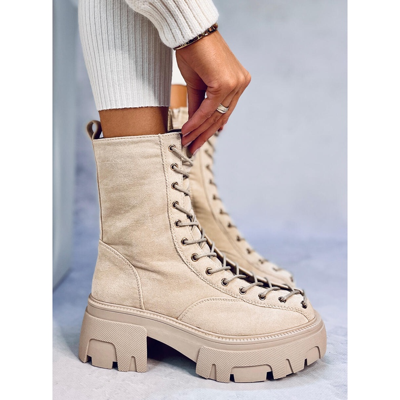 Wayne Beige ženske čizme na vezanje bež 1