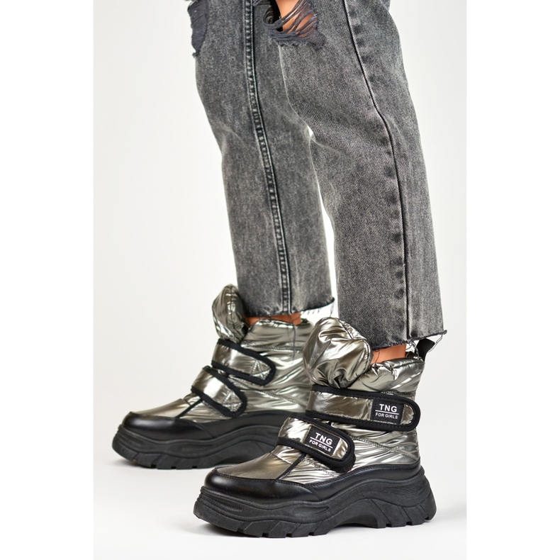 Sjajne, tople ženske čizme za snijeg s čičkom crna 2