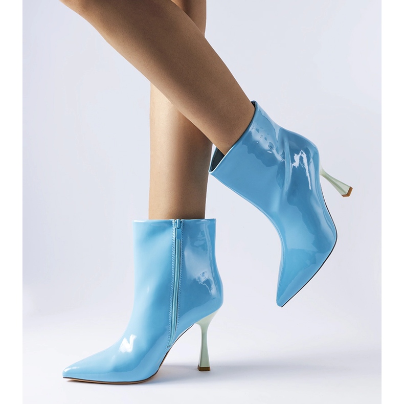 Plave lakirane gležnjače iz Dionisija plava 1