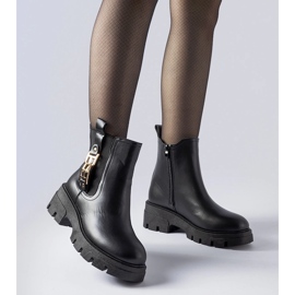 Crne masivne gležnjače s ukrasnom Nuovo kopčom crna 1