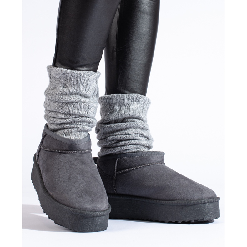 Sive Shelovet kratke čizme za snijeg s platformom siva 1