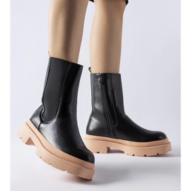 Crne gležnjače sa svijetlo ružičastim potplatom Garden crna 1