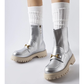 Srebrne izolirane Overlook čizme srebro 1
