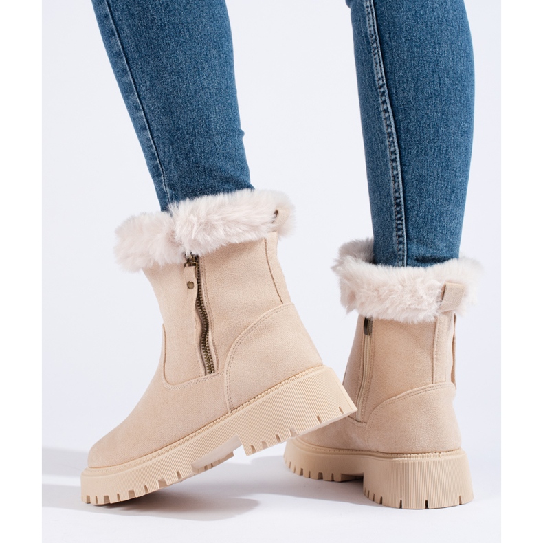 W. Potocki Bež gležnjače od antilopa s krznom iz Potockija 2