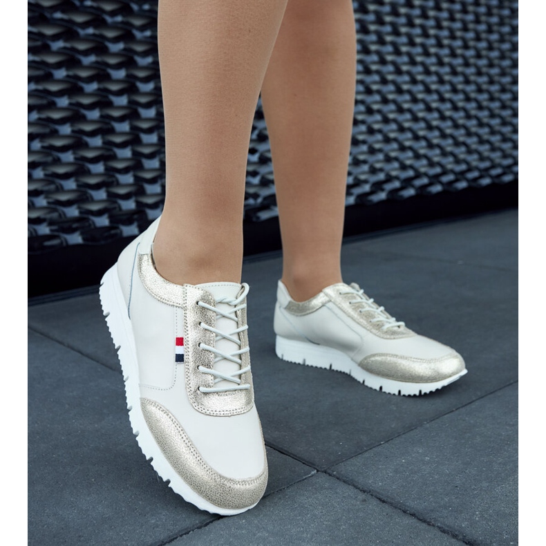 Bež kožne ženske tenisice Adelfo 1