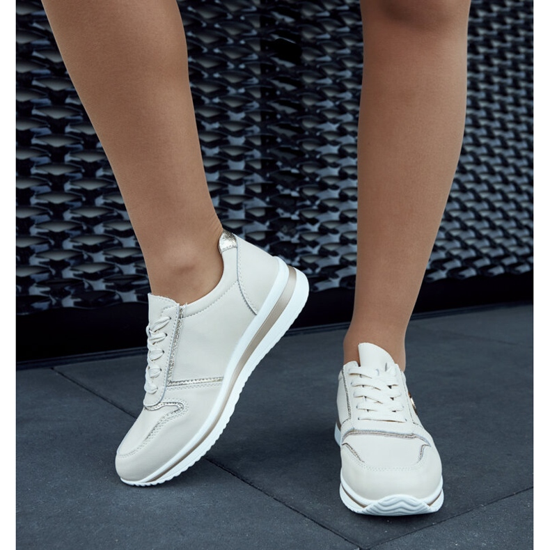 Bež kožne tenisice sa kamenčićima 1