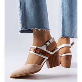 Bež cipele na štikle od Hardouina 1