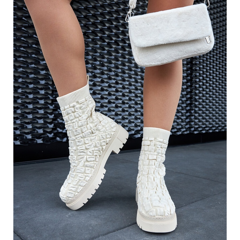 Bež gležnjače s gornjim dijelom na čarapu marke Arlington 1